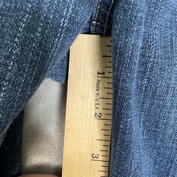 BKE Culture Stretch Jeans Womens 32x33.5 Blue Denim Bootcut Mid Rise Distressed - Picture 11 of 13